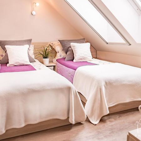 Apartmán na Lipně Frymburk Esterno foto