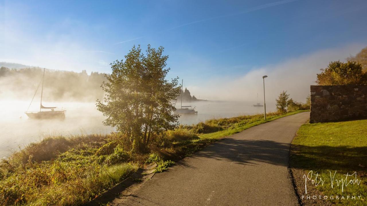 Apartmán na Lipně Frymburk Esterno foto