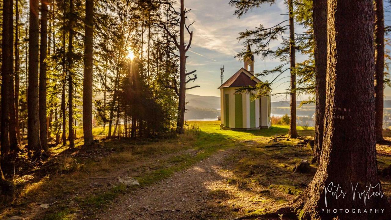 Apartmán na Lipně Frymburk Esterno foto
